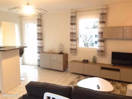 t2 meublé 40 m2 la tronche