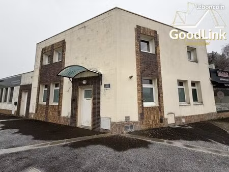 local 142 m² saint-germain-lès-corbeil