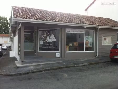a louer local commercial 160m² centre ville st paul les dax
