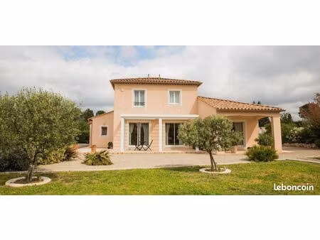 maison 5 pièces 126 m²