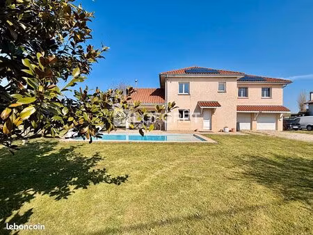 maison 5 pièces 145 m²