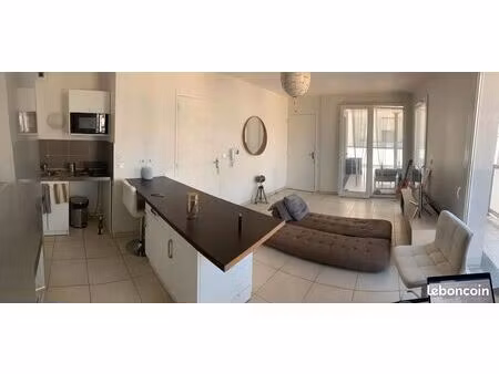 superbe t2 43m² avec terrasse panoramique 26m² + garage – grenoble europole/quais