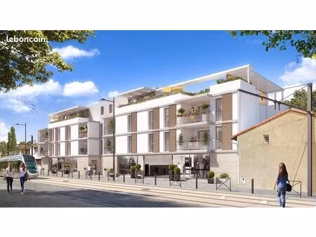 local commercial 105 m²