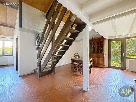 maison 5 pièces 98 m²