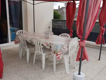 f3 + terrasse + parking + box