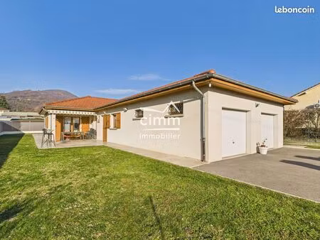 villa 5 pièces 127 m²