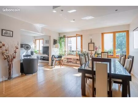 appartement 4 pièces 93 m²