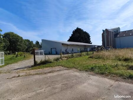 entrepôt de stockage pour société