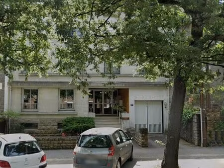 parking aérien bd des américains pour investisseur