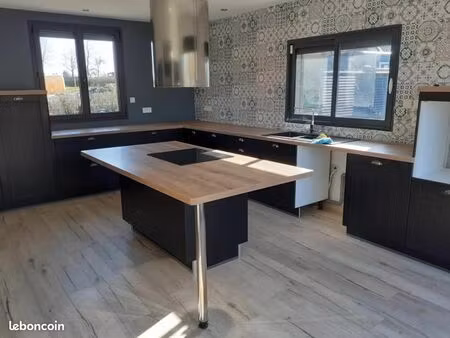 maison 130 m² – jardin 800 m² – piscine – garage – dépendances – accès a16 à 4 km