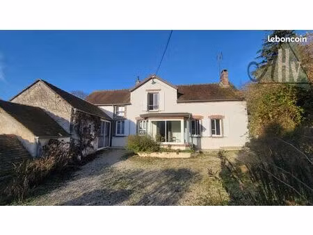 maison 4 pièces 135 m²