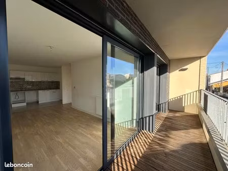 appartement 3 pièces 65 m²