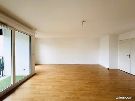 appartement 3 pièces 77 m²