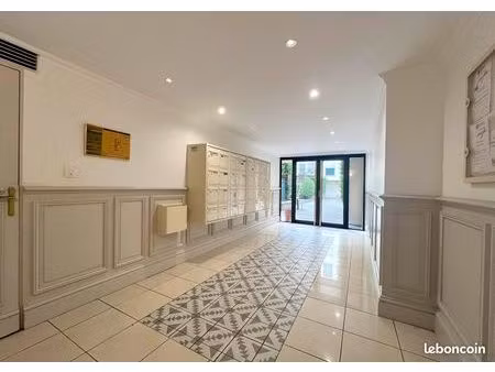 bordeaux  appartement 3 pièces 80 m2