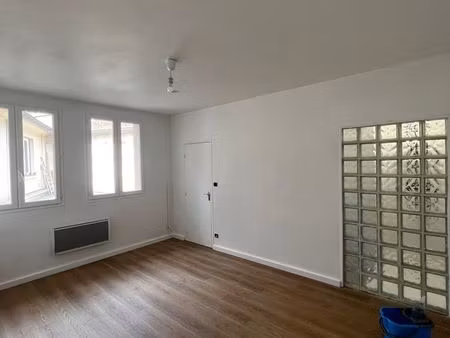 t2 bis / t3 rénové 80 m² + grand garage 50 m² (esprit loft villemur-sur-tarn)