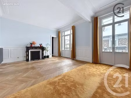 appartement 3 pièces 74 m²