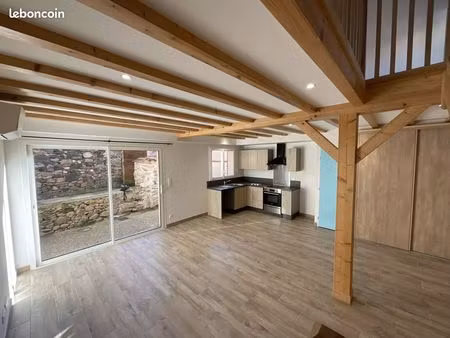 maison 2 pièces 75 m²