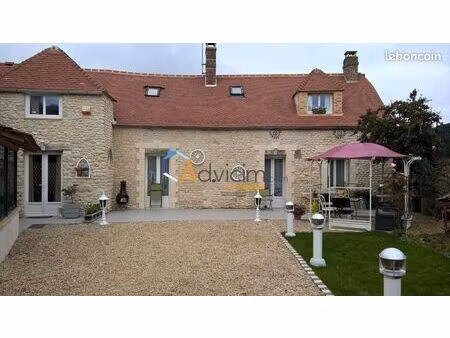 maison 5 pièces 198 m²