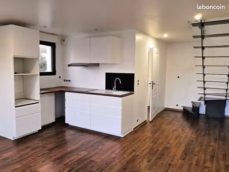 talence centre t2 duplex 54 m2 appartement tramway balcon sans vis-à-vis