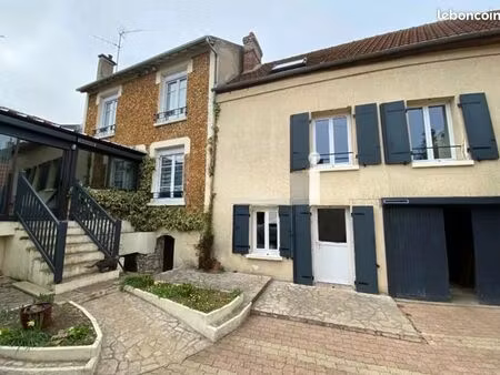 maison familiale avec grand jardin 8 pièces – 202 m² – jardin – studio indépendant – volum