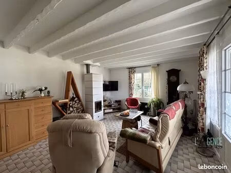 chalet 5 pièces 106 m²