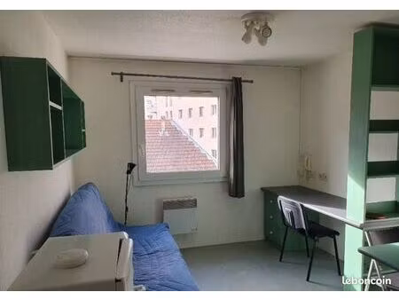 appartement 1 pièce 18 m²