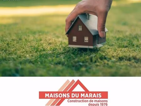 terrain 660 m² niort