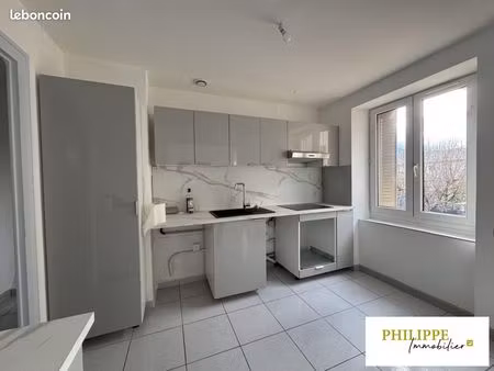 appartement 3 pièces 55 m²