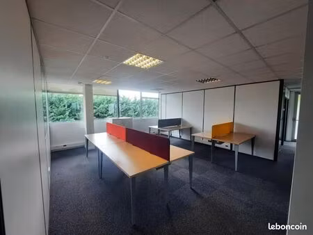 bureaux 311 m²