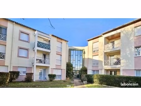 local commercial mignaloux beauvoir