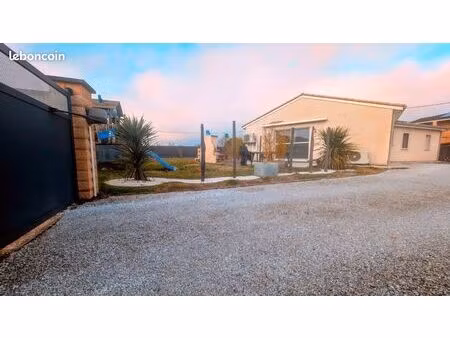 maison contemporaine 111 m² – 4 chambres – terrain 856 m² – 300 000