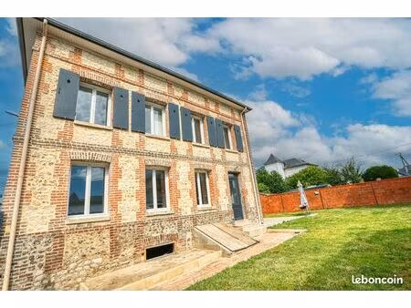 à louer – maison rénovée 5 pièces – centre de fleury-sur-andelle