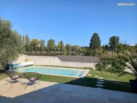 maison de plain pied non mitoyenne avec vue lac