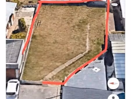 terrain 400m2. calme absolue et cadre privilégié