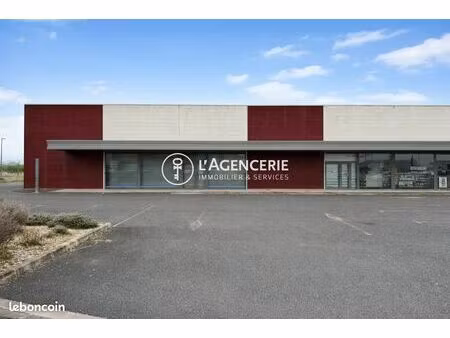 local 330 m² le sequestre