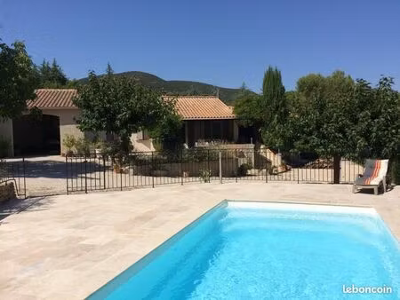 villa 6 pièces 130 m²