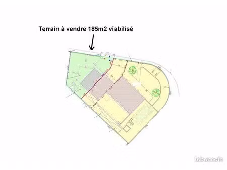 terrain viabilisé – 185 m²