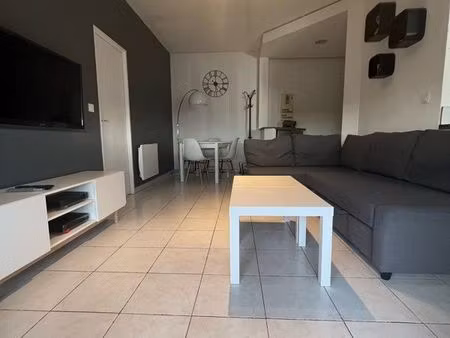 t2 à louer avec terrasse