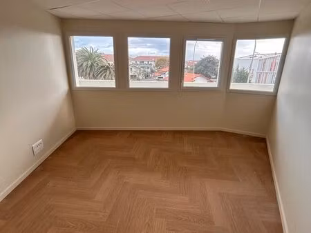 cabinet à louer sur biarritz