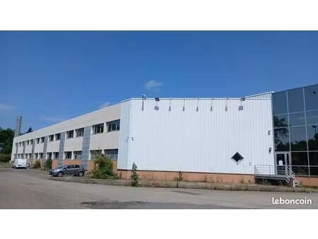local d’activité à louer : 282 m² (dont 240 m² de dépôt avec 6m d'hauteur) – val-de-reuil