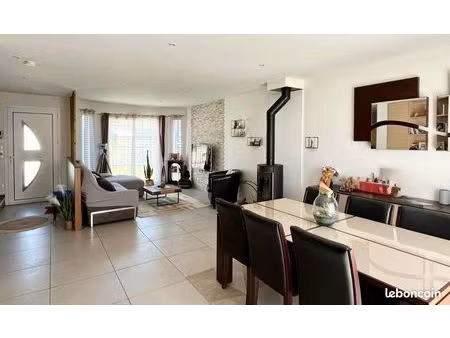 maison 7 pièces 164 m2 au sol