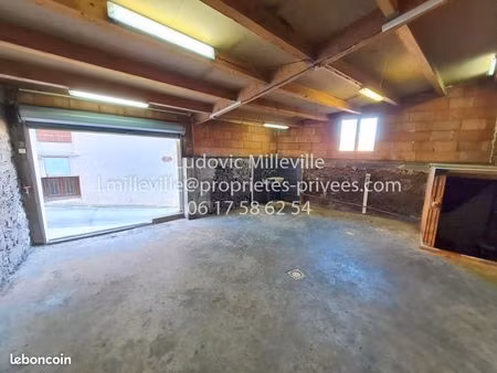 grange 4 pièces 185 m²