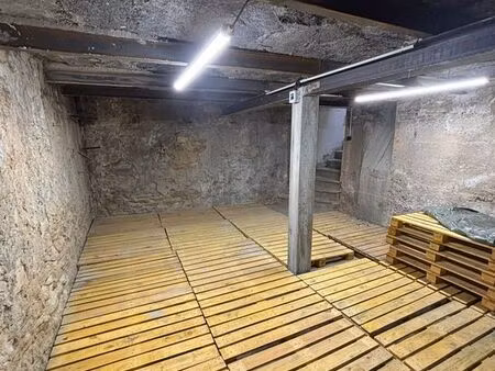 location cave de stockage 30 m2 / 66m3
