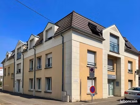 local 340 m² brumath