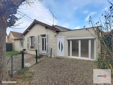 pavillon 3 pièces 49 m²