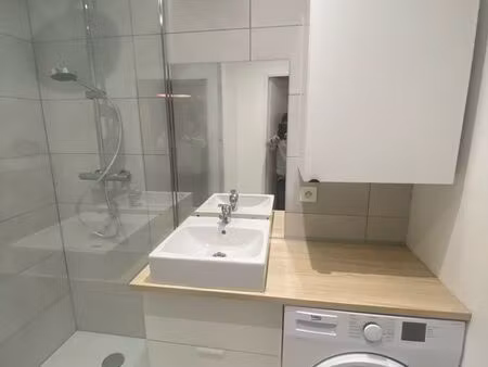 t2 meublé avec garage