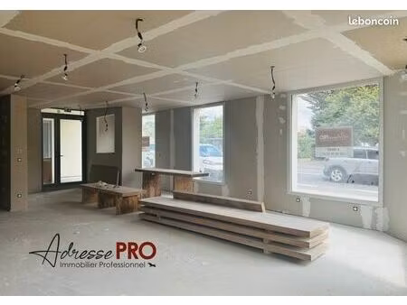 local commercial 92 m²