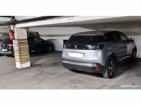 place de parking au centre ville de bobigny