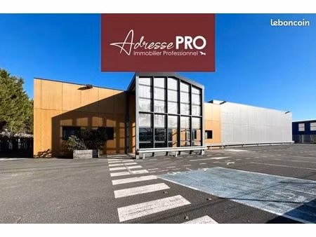 local commercial 1 439 m²