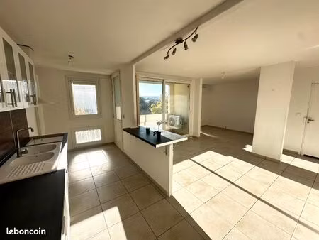 t4 de 80m2 ultra lumineux